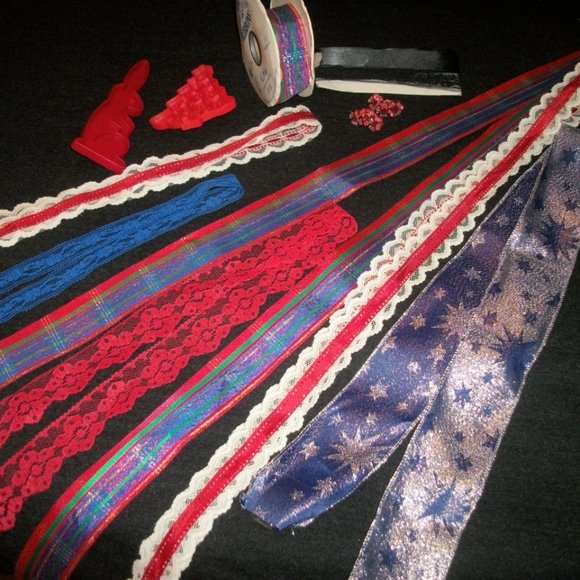 COQUETTE VINTAGE RIBBONS & LACE MAKE BOWS BUNDLE PLUS - Picture 1 of 5